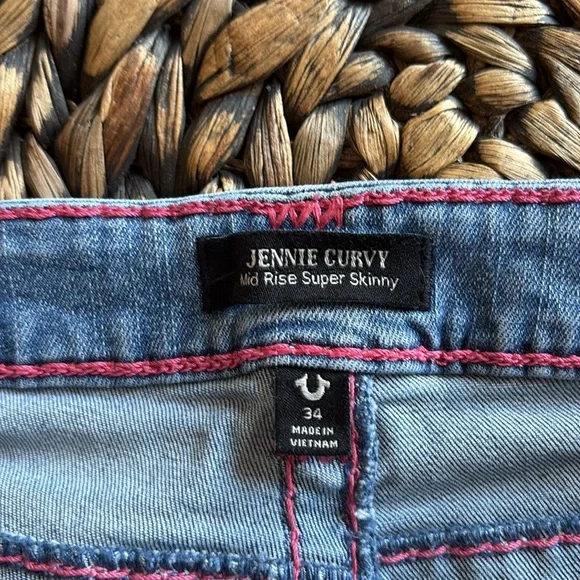 TRUE RELIGION JENNIE MID RISE SUPER T SKINNY JEAN size 34 - Picture 9 of 16